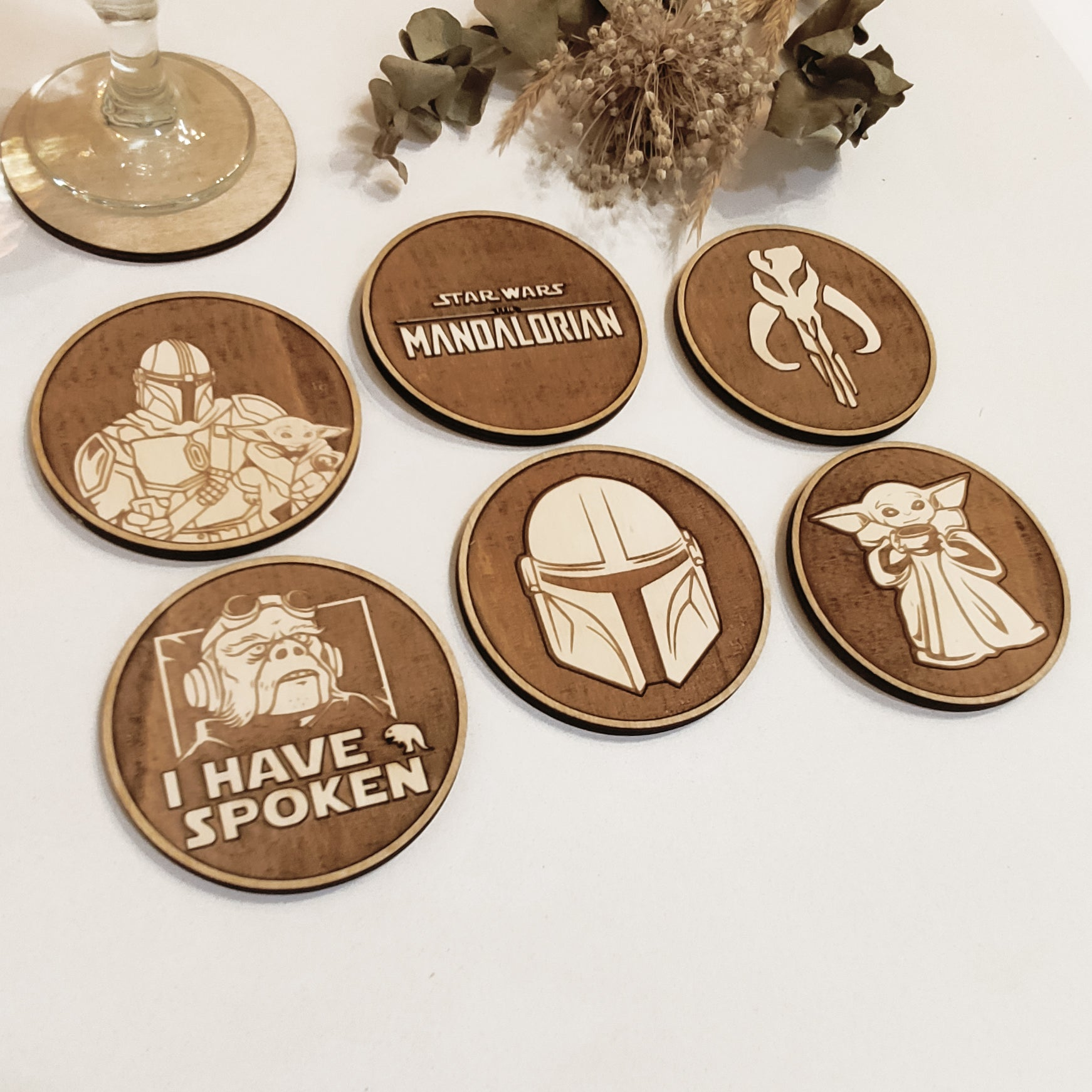 Set of 6 The Mandalorian Wooden Coasters - Handmade Gift - Housewarming - Wood Kitchenware
