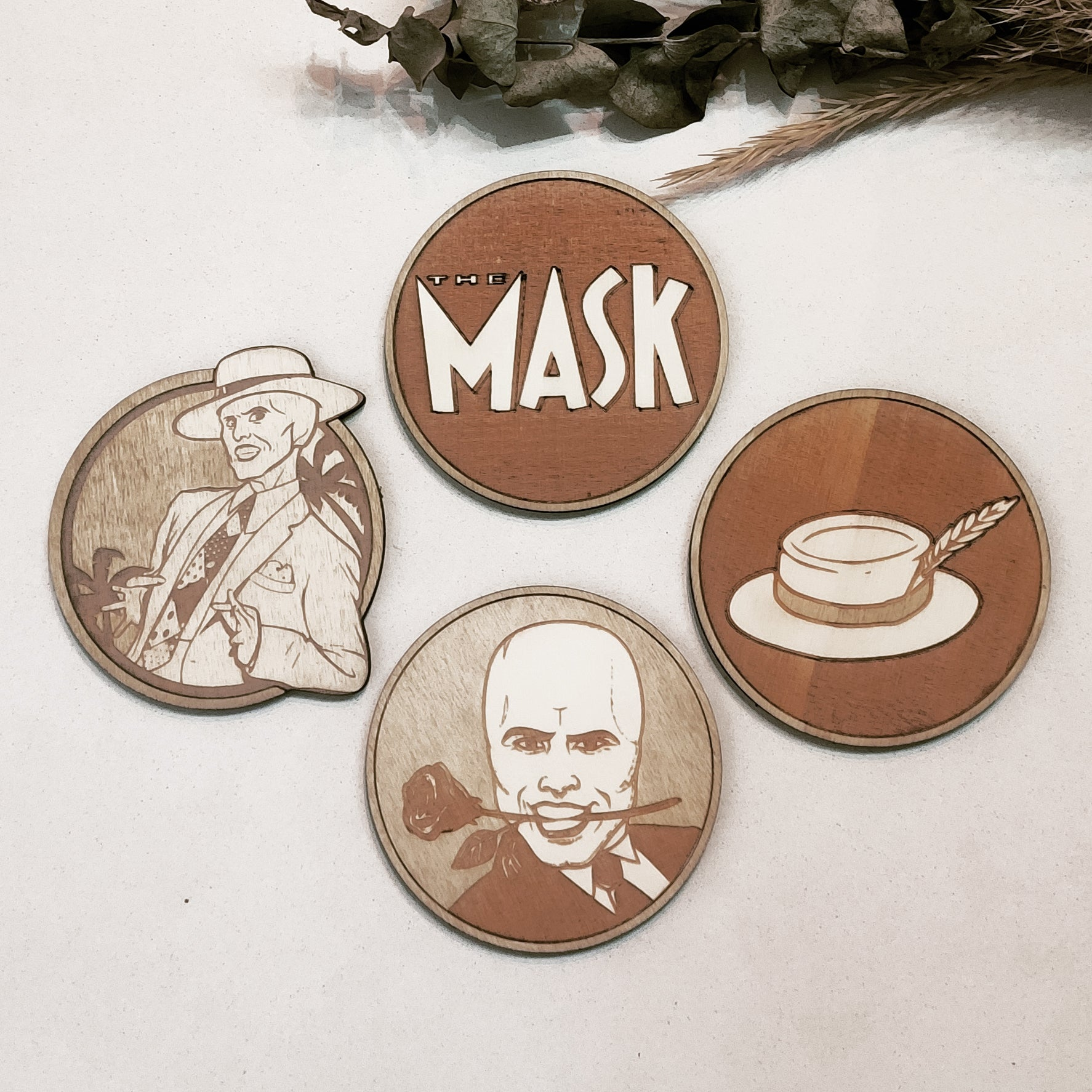 Set of 4 The Mask Wooden Coasters - Handmade Gift - Housewarming - Wood Kitchenware