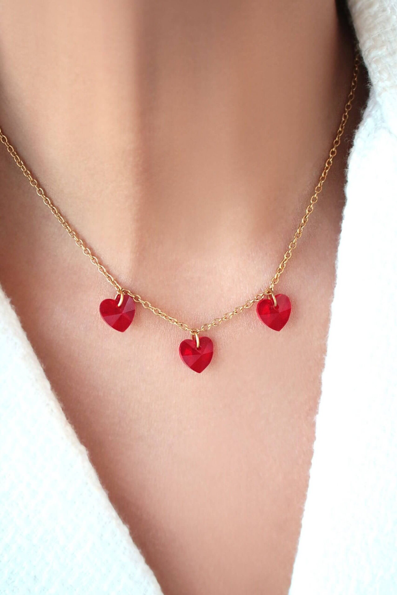 "Love Trilogy" | 3 Red Hearts 24K Necklace