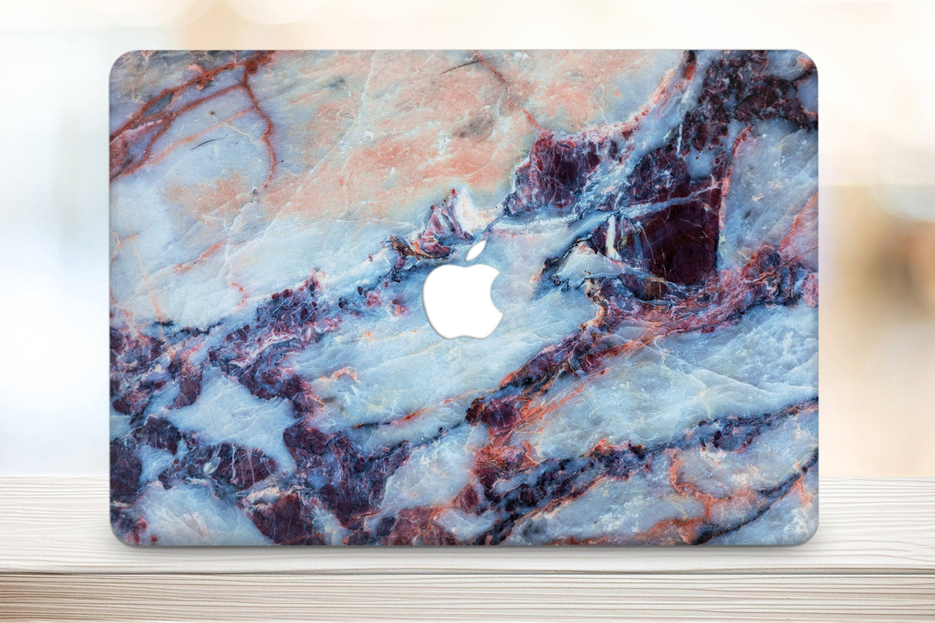 Macbook Plastic Case (WCM2209)