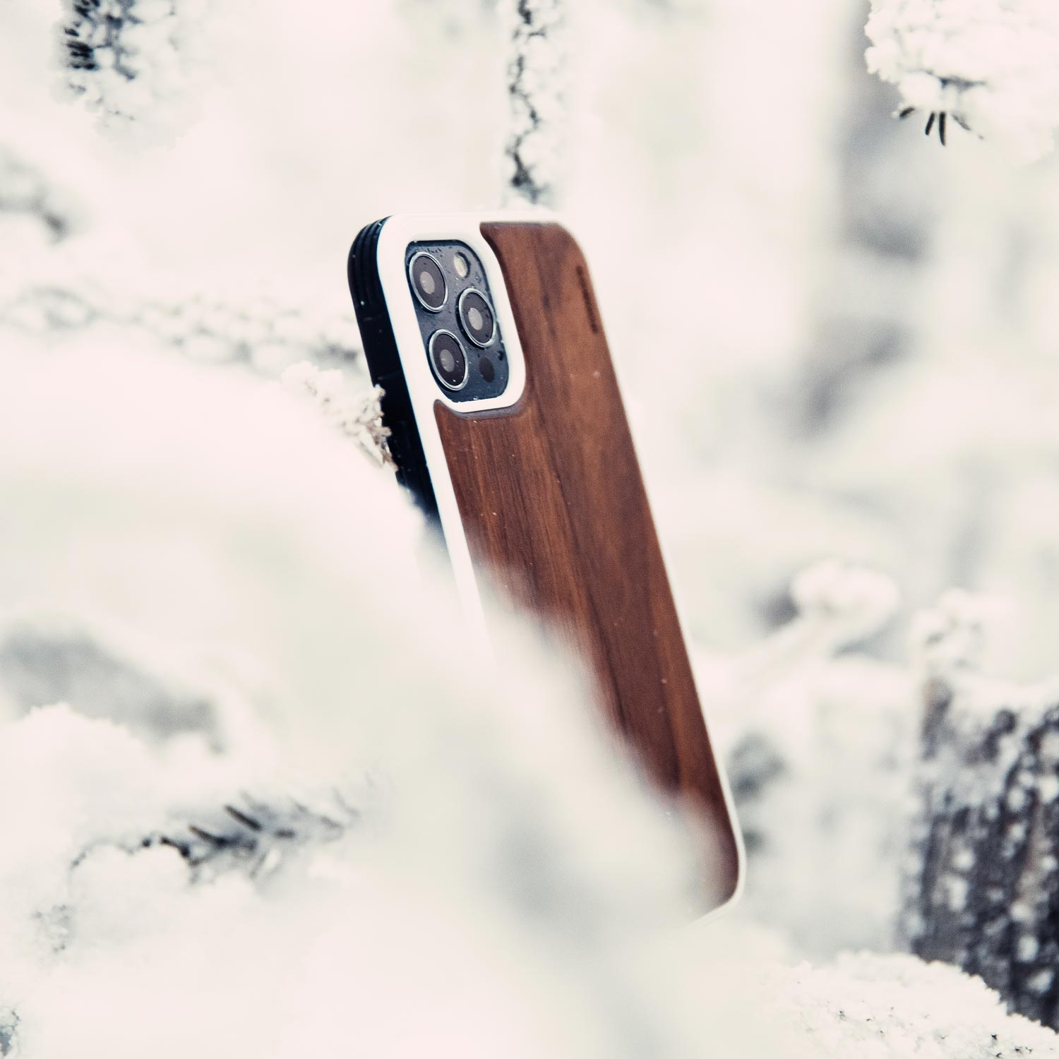 iPhone 12 and iPhone 12 Pro wood case walnut backside with TPU bumper and white PC