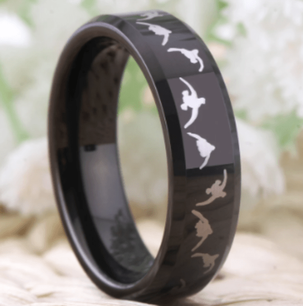 Black Animal Engraved Ring for Couple