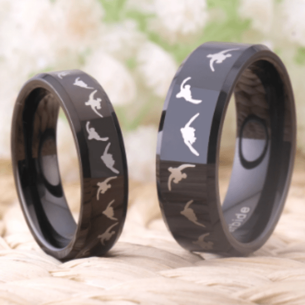 Black Animal Engraved Ring for Couple